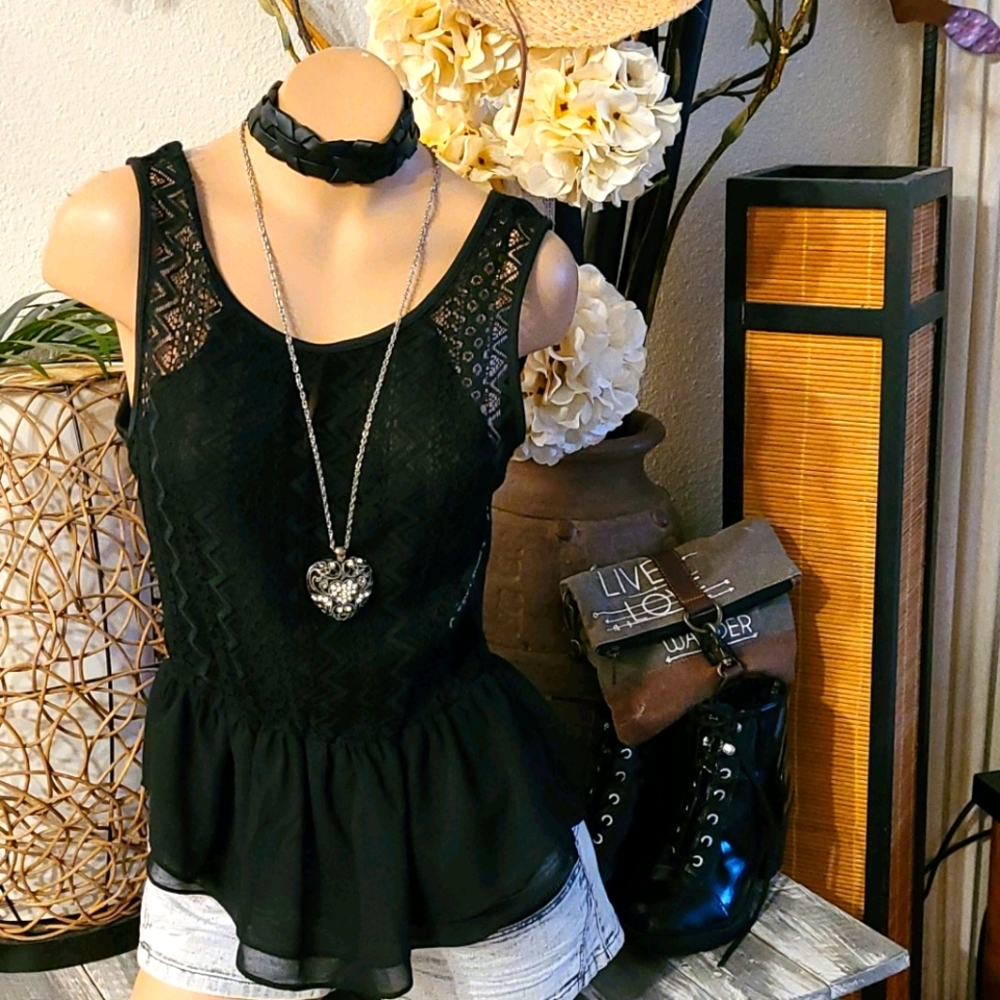 SALE NWT PAPAYA LACE BLACK SHEER BOTTOM TOP